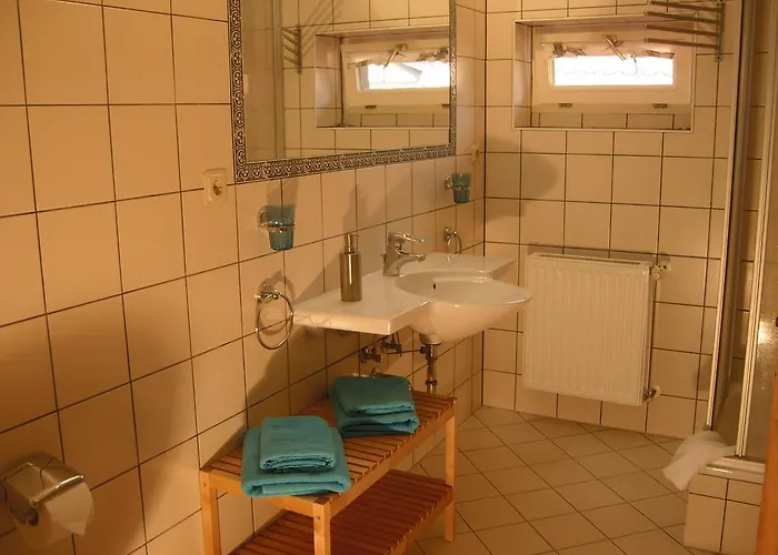 Semesterbostad Muenzenberg 53 *